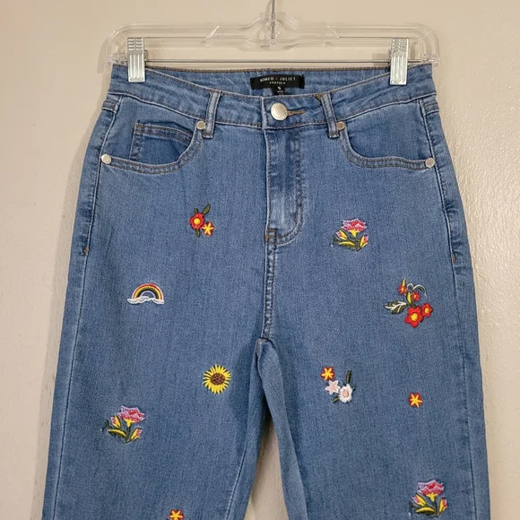 Romeo & Juliet Couture Floral Rainbow Jeans - Picture 2 of 12